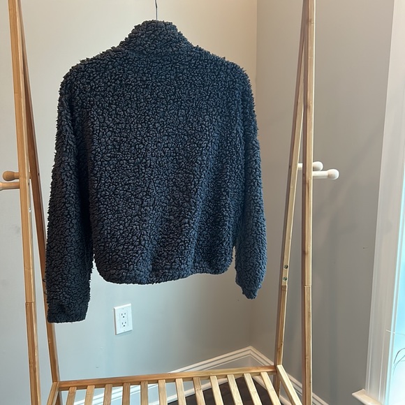 Urban Outfitters Willow Fuzzy Drawstring Jacket - Picture 3 of 3